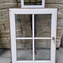 Houten raam (110x138,5 cm) nr.3