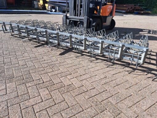 Fietsenrek muurmodel 400 cm