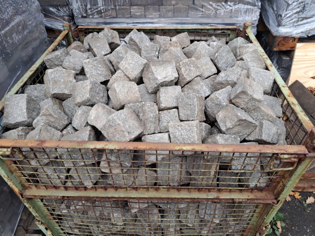 Kinderkoppen graniet ±10x10x10 cm