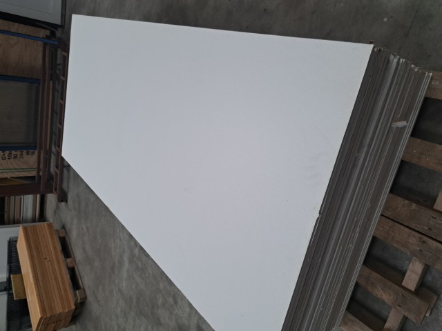 Alternative view of Gipsplaten wit vinyl (118x249 cm) nr.2