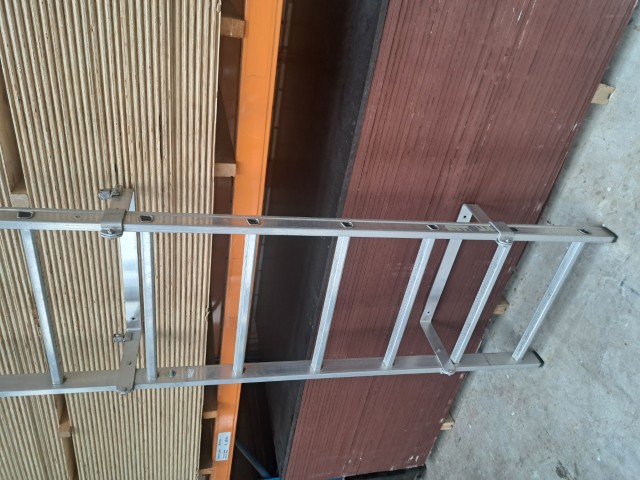 Alternative view of Aluminium vluchtladder (66x299 cm)