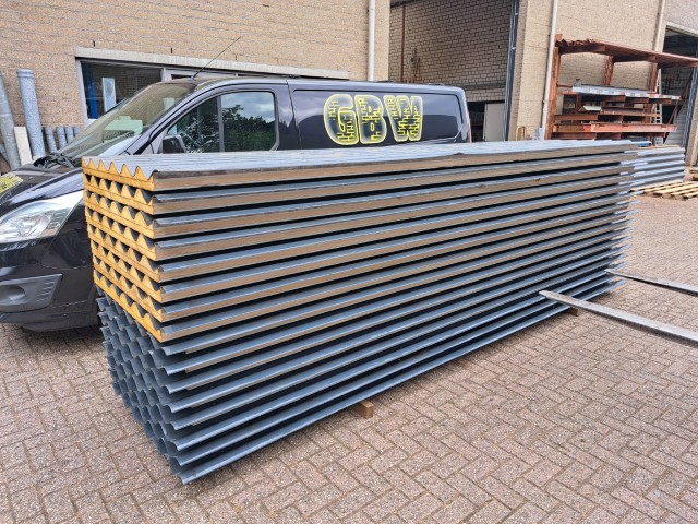 Sandwichpaneel dakplaat golf antraciet/wit 45/85 mm (partij 10)