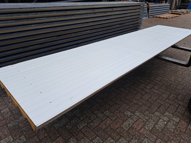 Sandwichpaneel dakplaat golf antraciet/wit 45/85 mm (partij 10) - Afbeelding 12