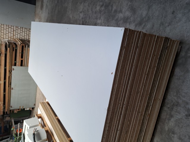 Alternative view of Spaanplaat 12 mm