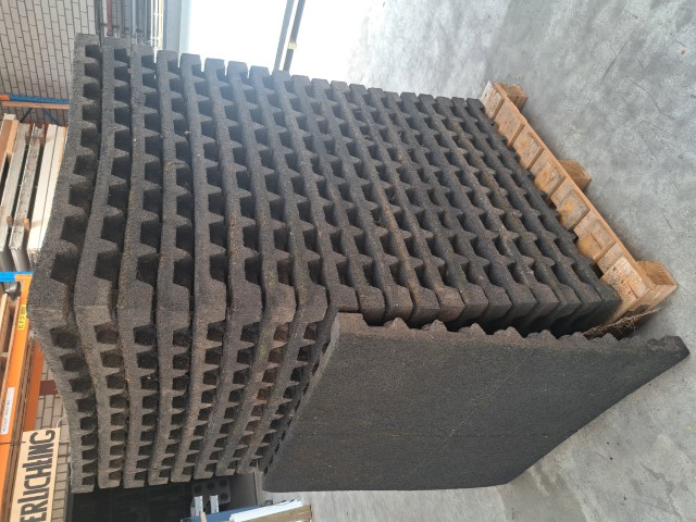 Rubbertegels 97,5x97,5x7 cm - Afbeelding 3