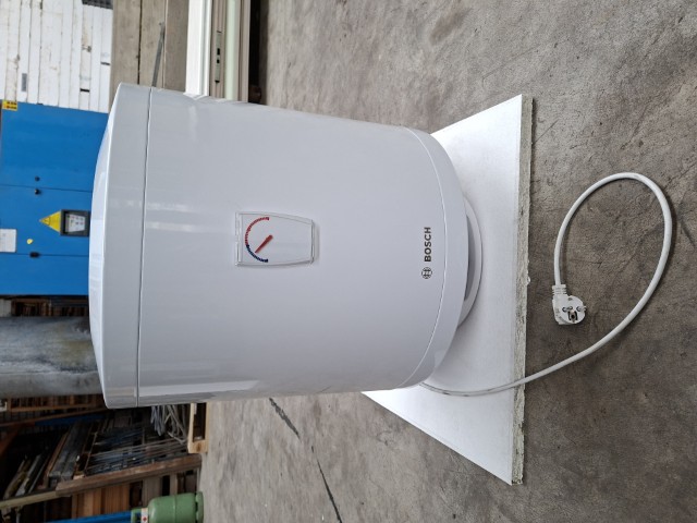 Bosch Tronic 4000T 50 liter boiler